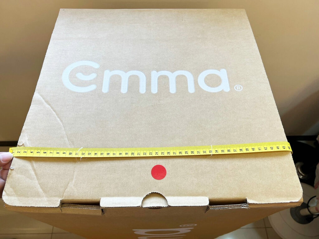 Emma箱子的「寬」